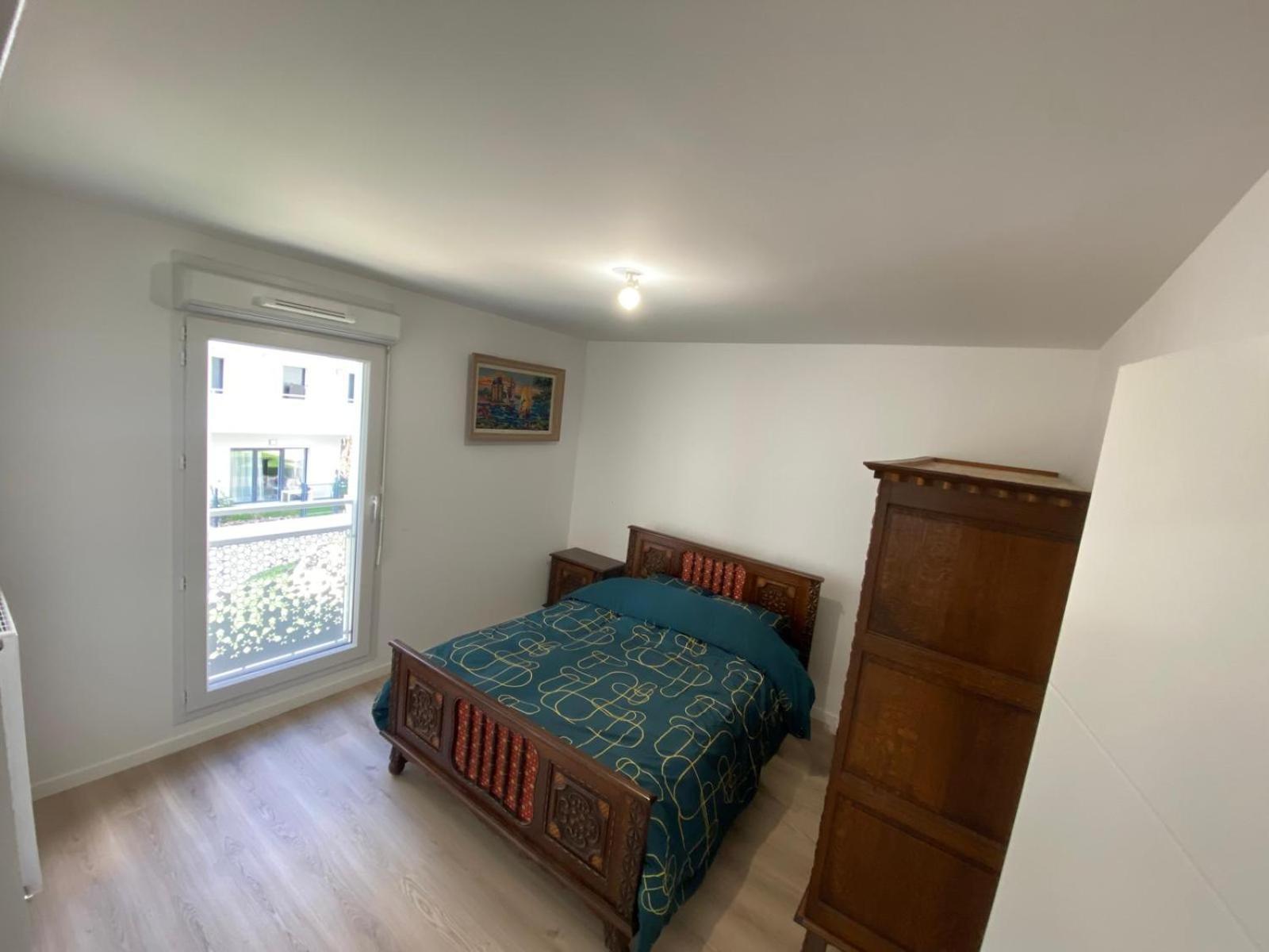 Joli Appartement F2 Bobigny Metro Proche Paris ภายนอก รูปภาพ